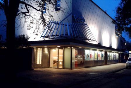 Theater Forum Schwechat Außenansicht